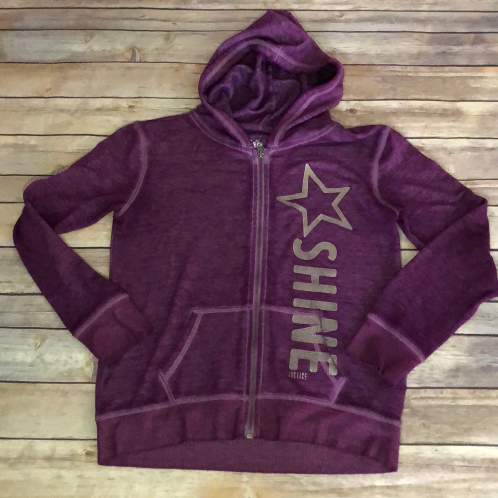 Girl size 8/10 purple zip up hoodie.